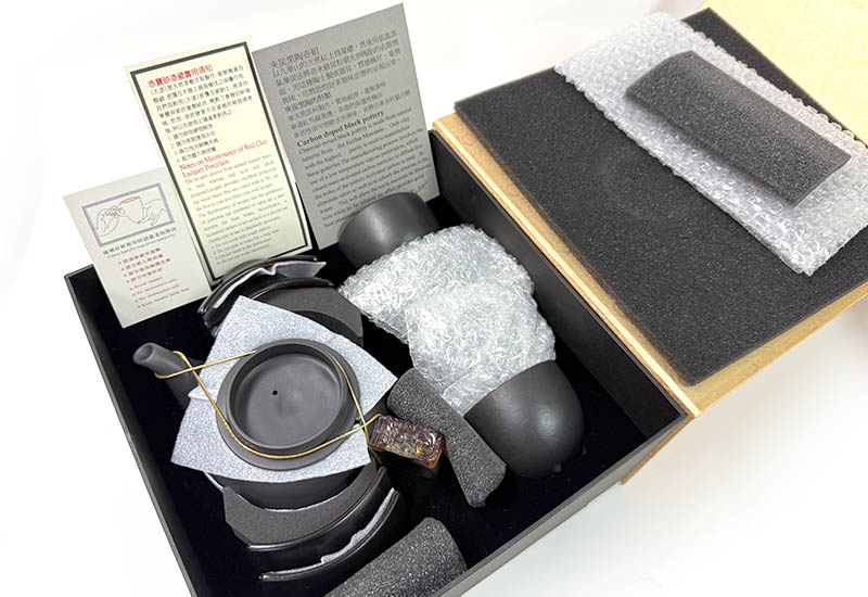 大夾碳黑陶壺組